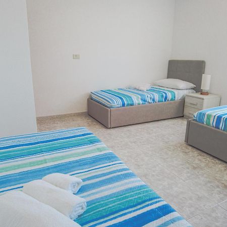 Budget Beds อาลเกโร ภายนอก รูปภาพ