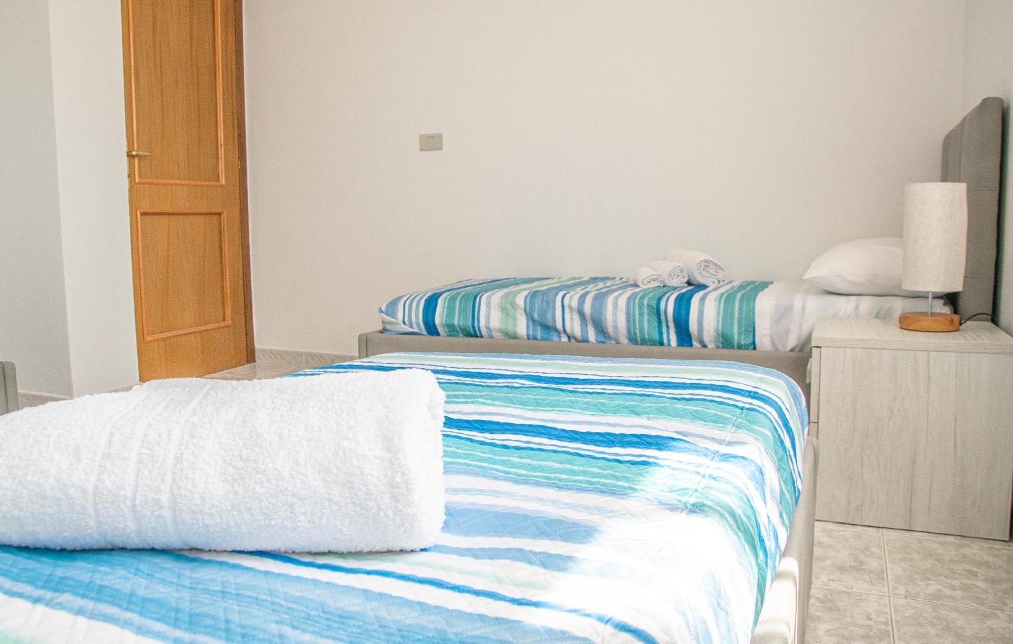 Budget Beds อาลเกโร ภายนอก รูปภาพ