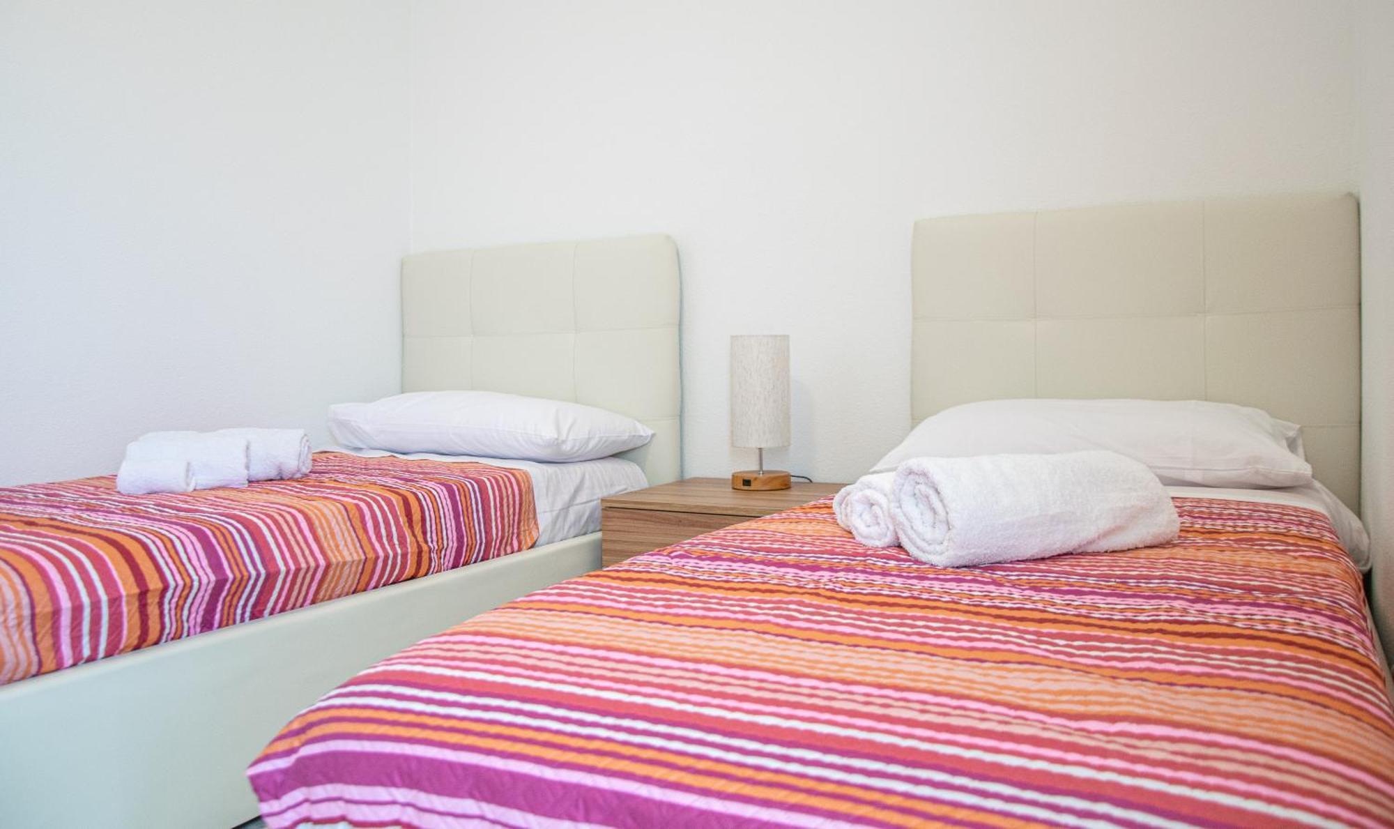Budget Beds อาลเกโร ภายนอก รูปภาพ